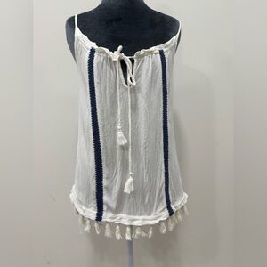 Adorable Ella Moss guazy tank